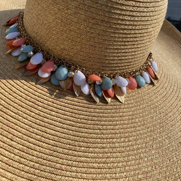 NWT Rare! Boho Boston Proper beaded, charms- woven tan floppy sun hat. - Picture 4 of 12